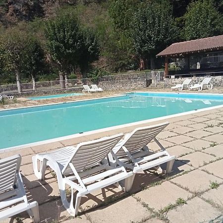 Adonis Chambres D'Hotes Saint-Germain-Laprade Eksteriør billede
